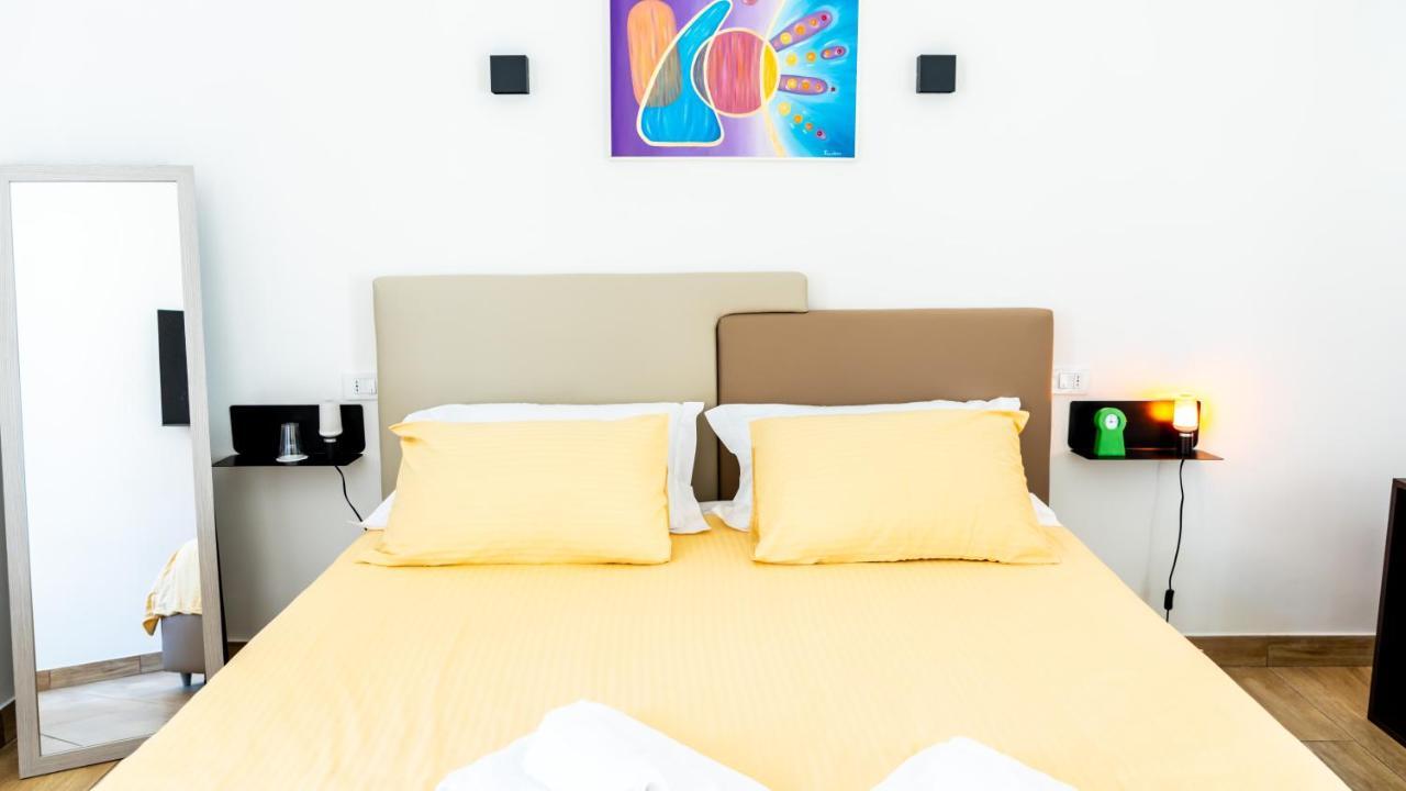 Zeta Rooms Касерта Екстериор снимка