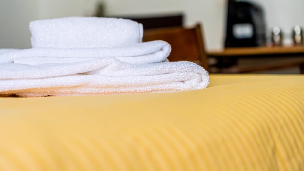 Zeta Rooms Касерта Екстериор снимка