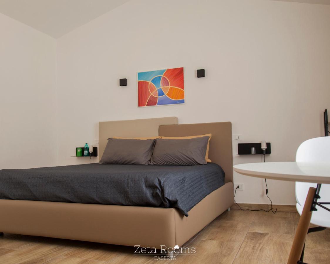 Zeta Rooms Касерта Екстериор снимка
