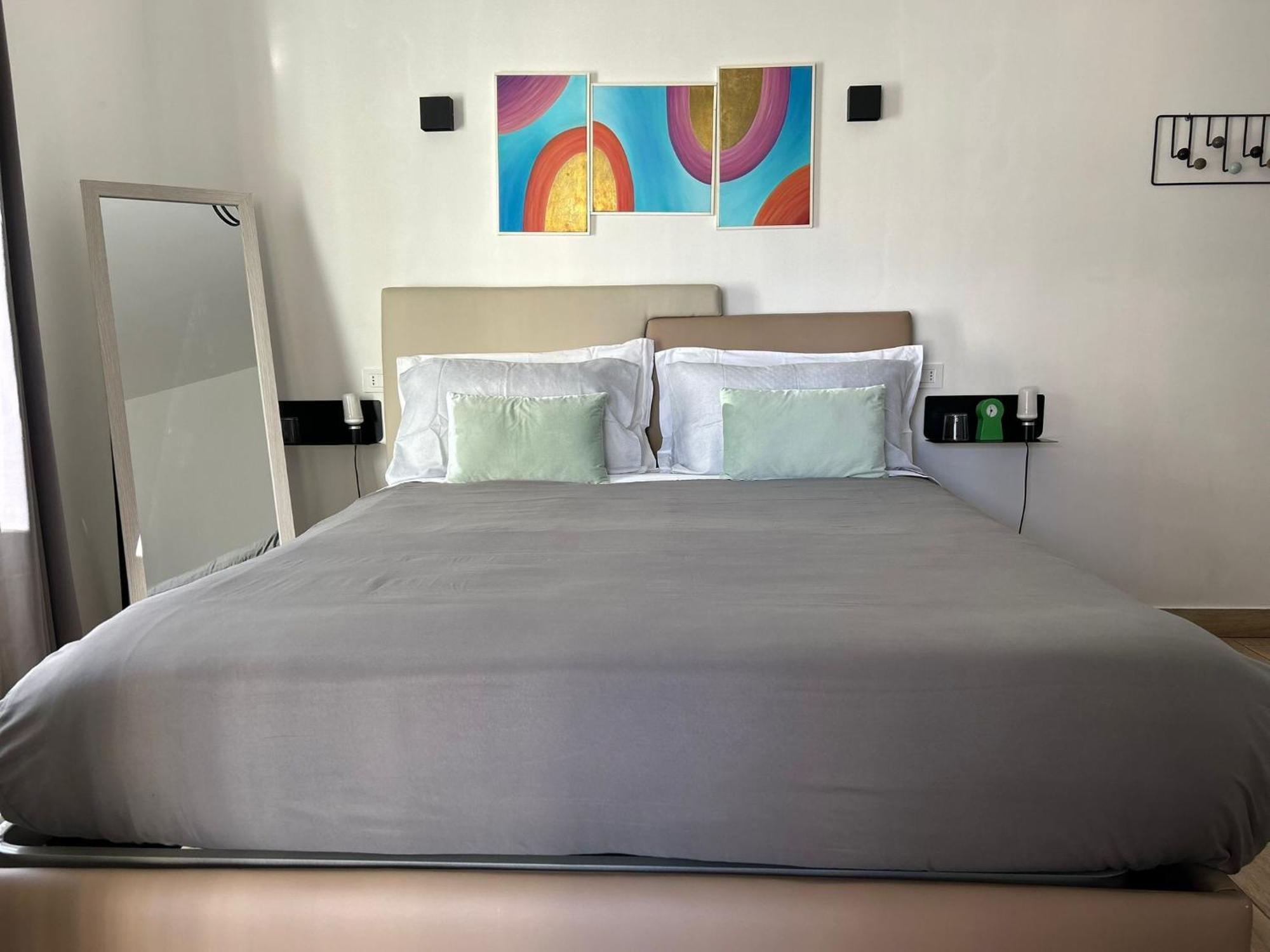 Zeta Rooms Касерта Екстериор снимка