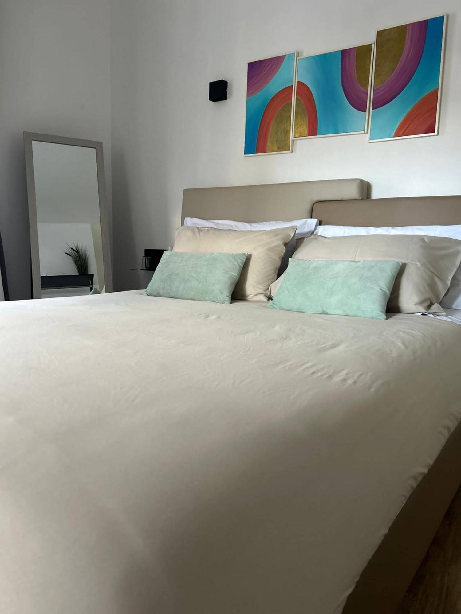 Zeta Rooms Касерта Екстериор снимка