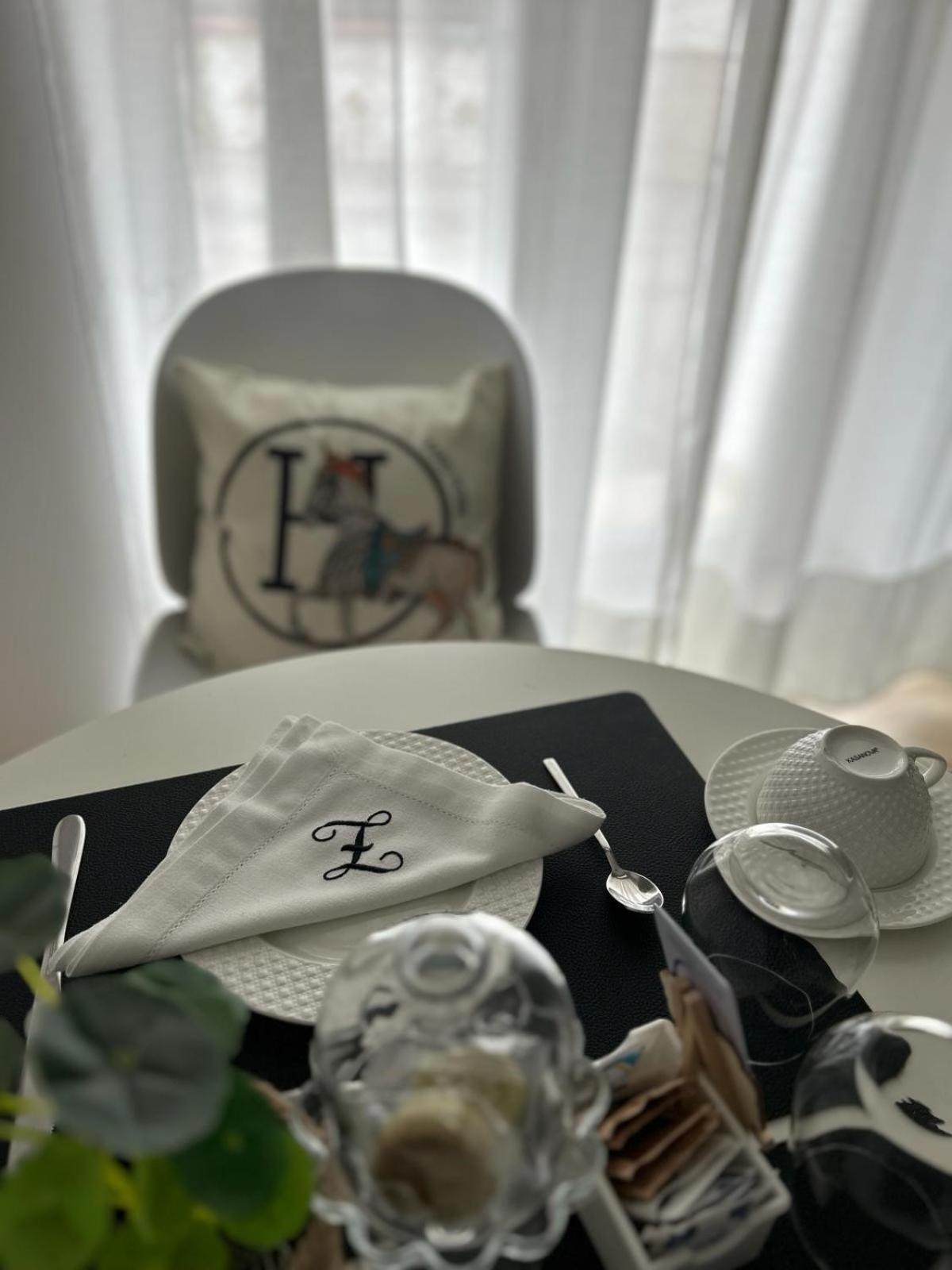 Zeta Rooms Касерта Екстериор снимка