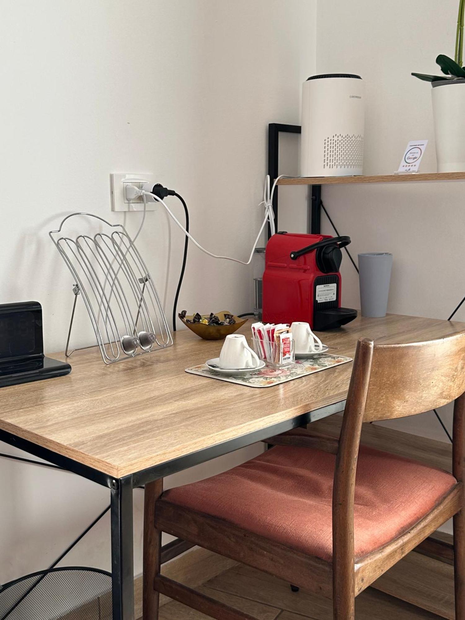 Zeta Rooms Касерта Екстериор снимка