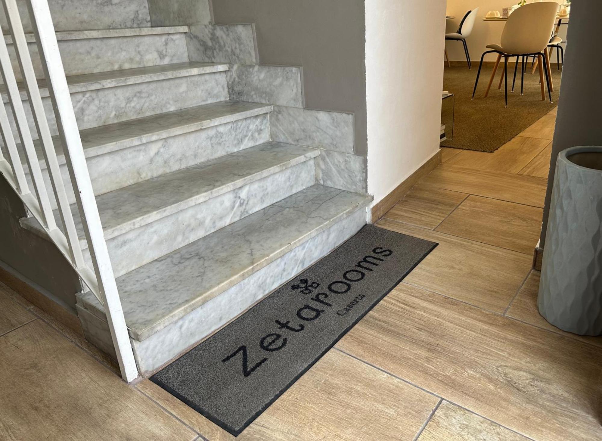 Zeta Rooms Касерта Екстериор снимка