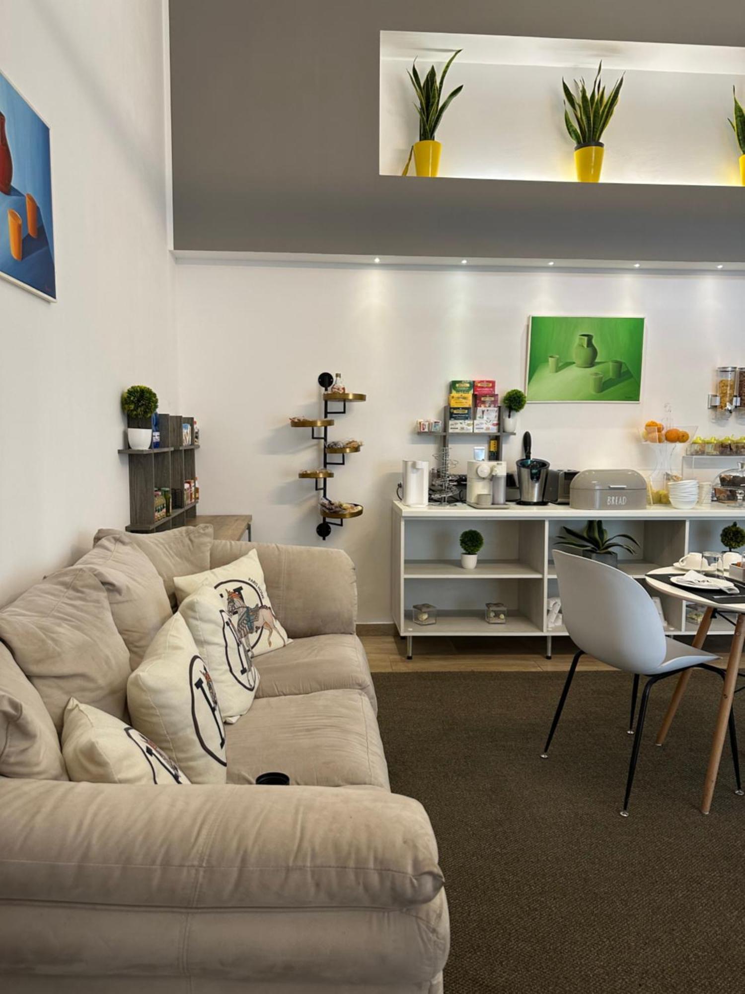 Zeta Rooms Касерта Екстериор снимка